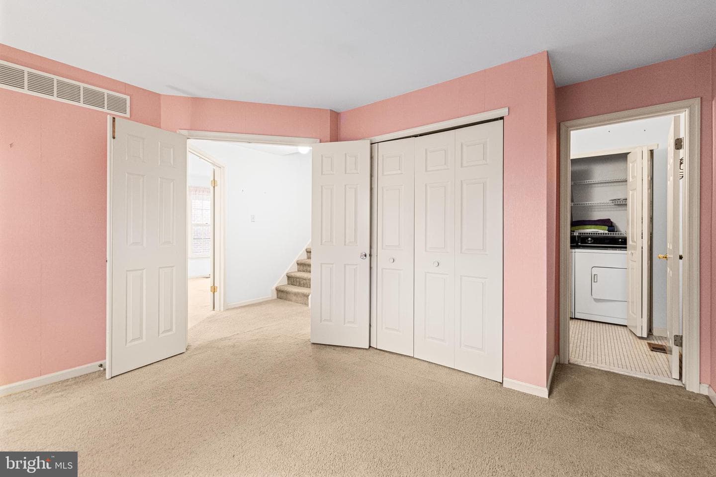 8708 Prospect Avenue #b4 photo 16