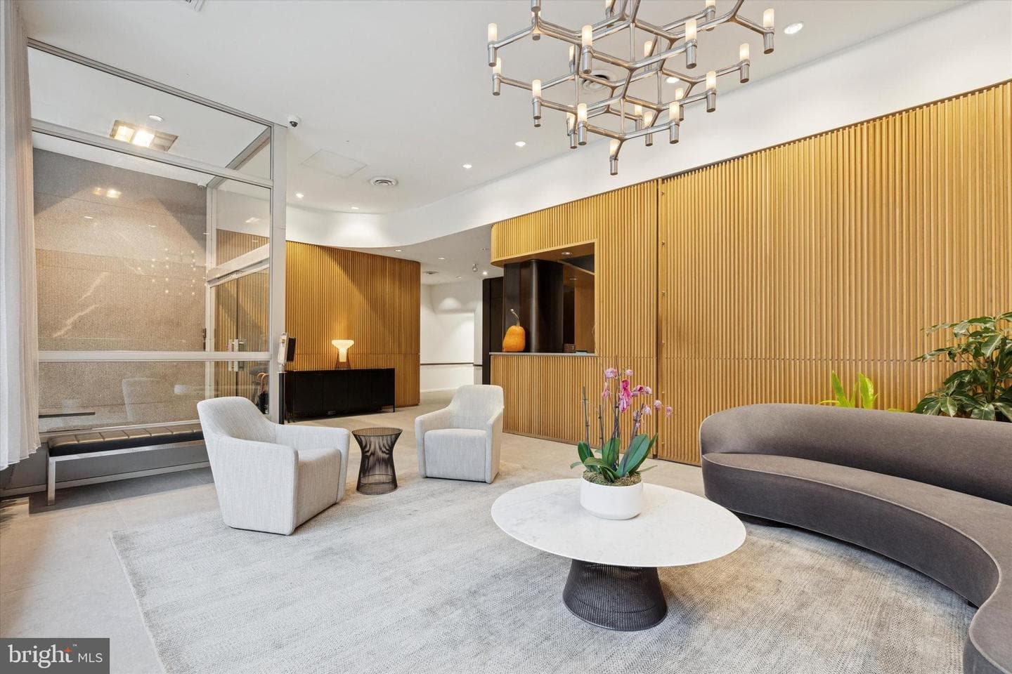 220 W Rittenhouse Square #6f photo 4