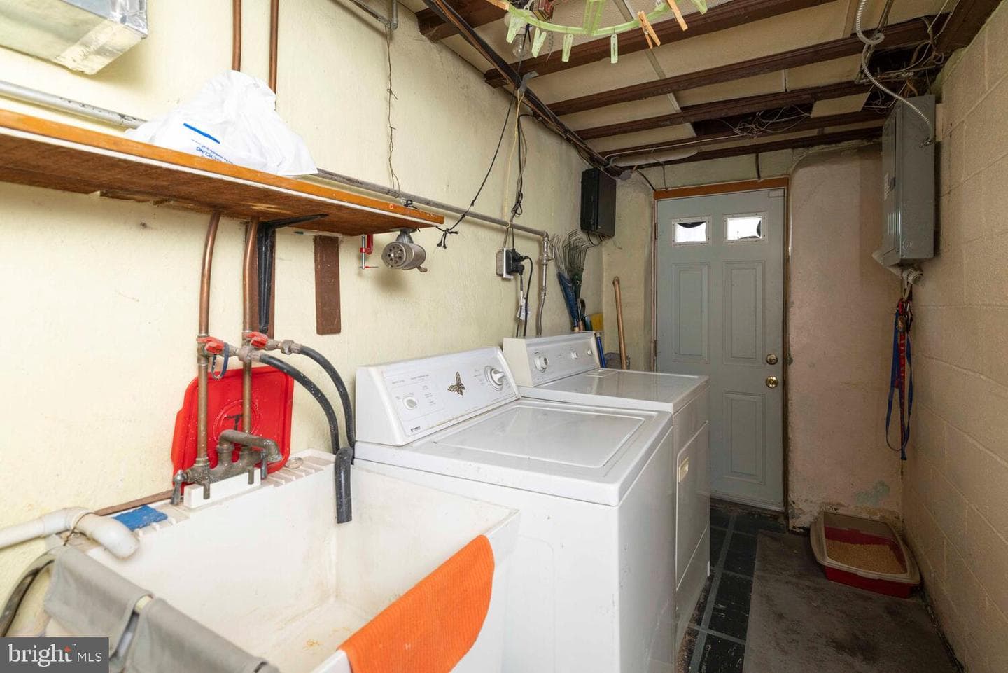 226 Benner Street photo 15