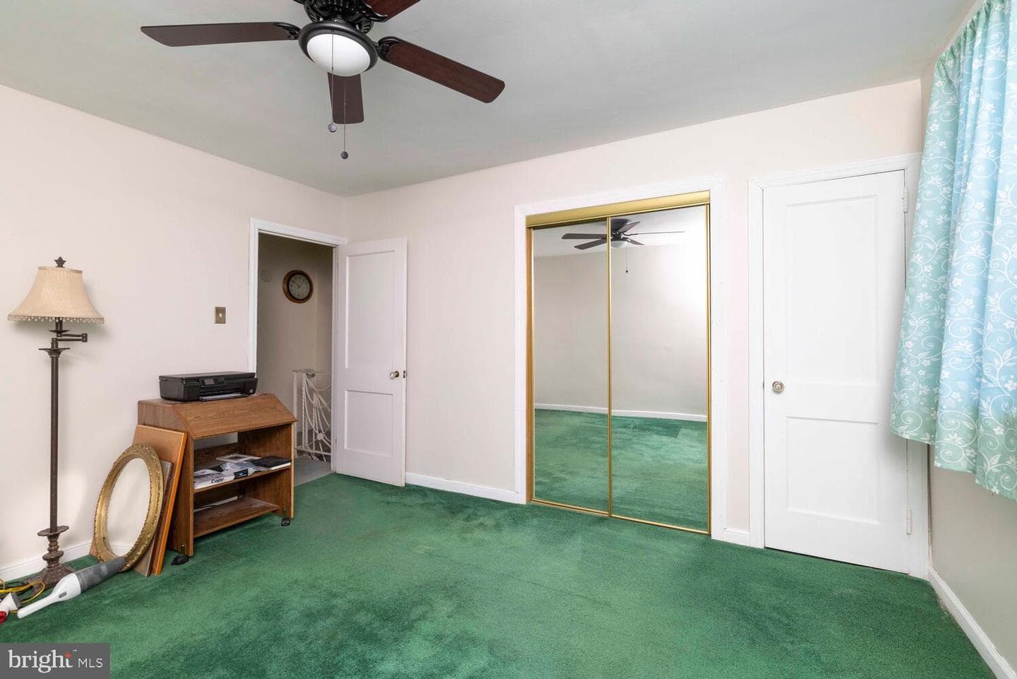 226 Benner Street photo 17