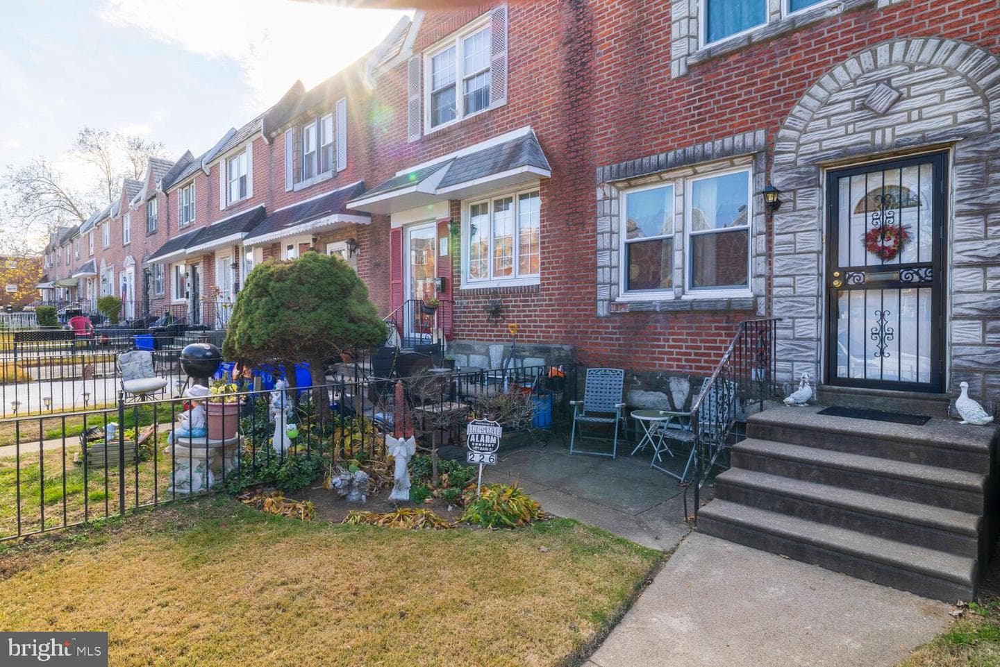 226 Benner Street photo 23