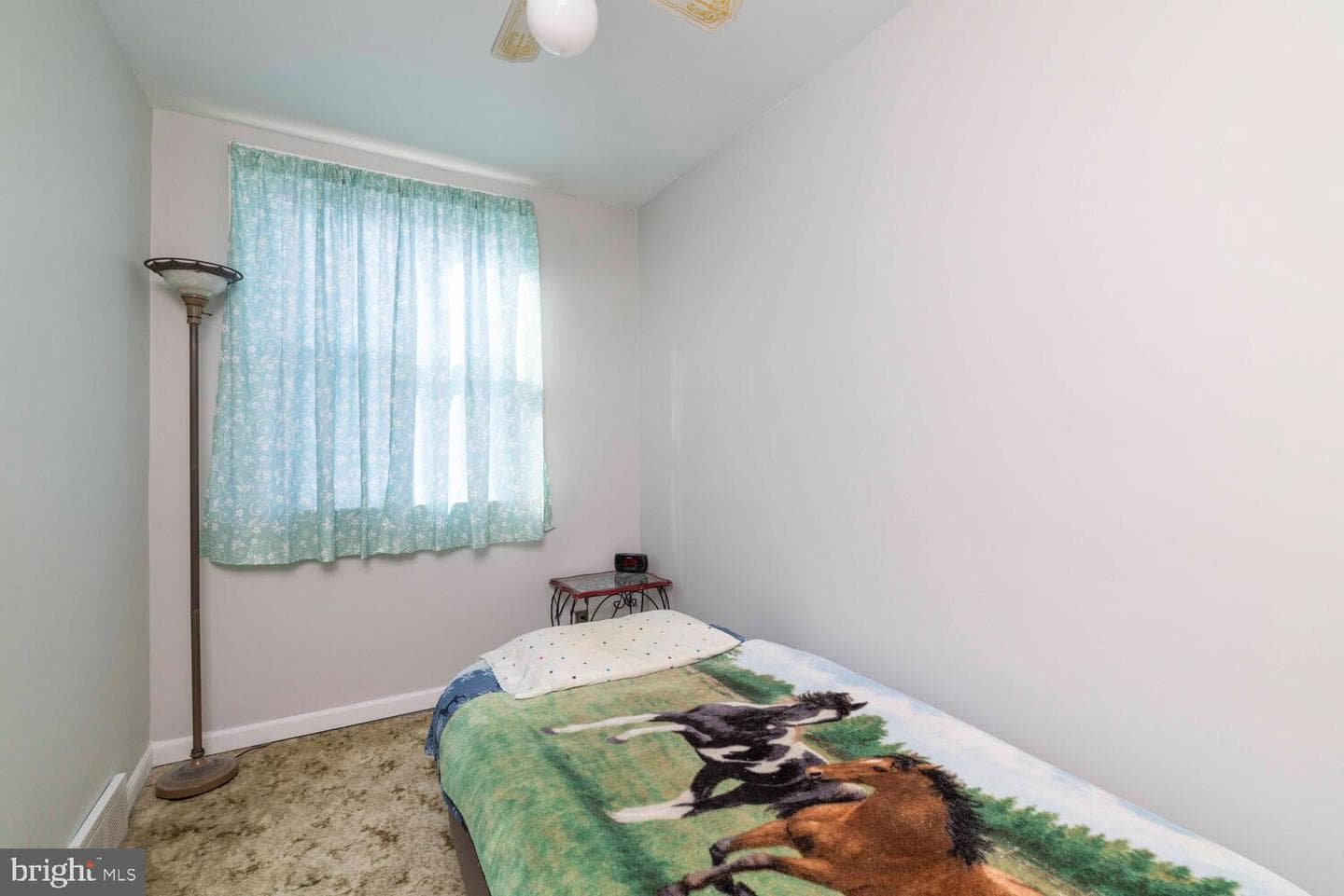 226 Benner Street photo 7