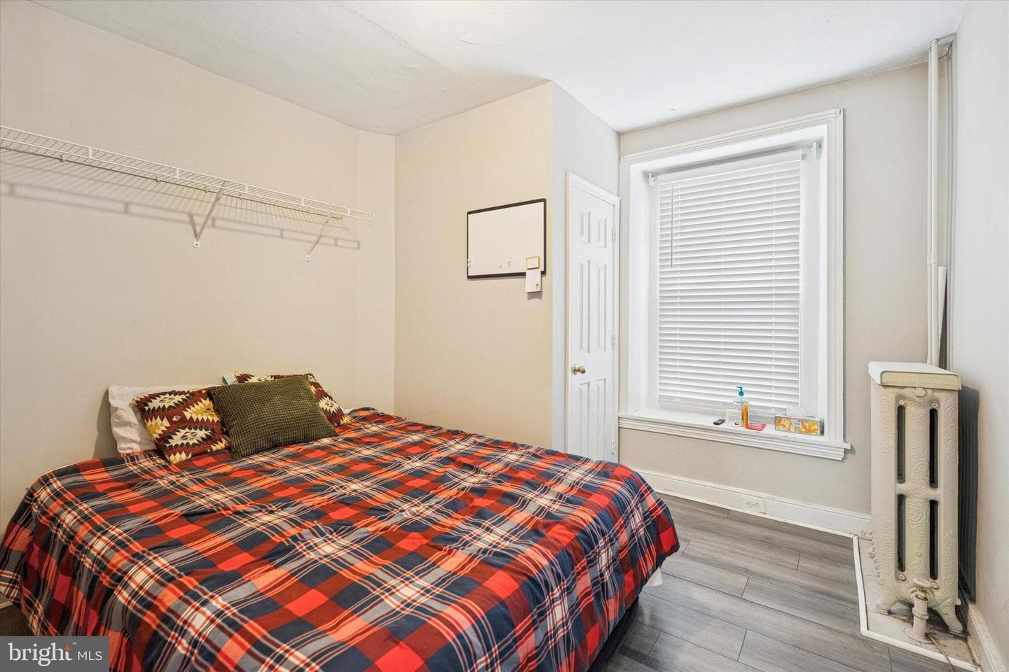 352 Carson Street photo 18
