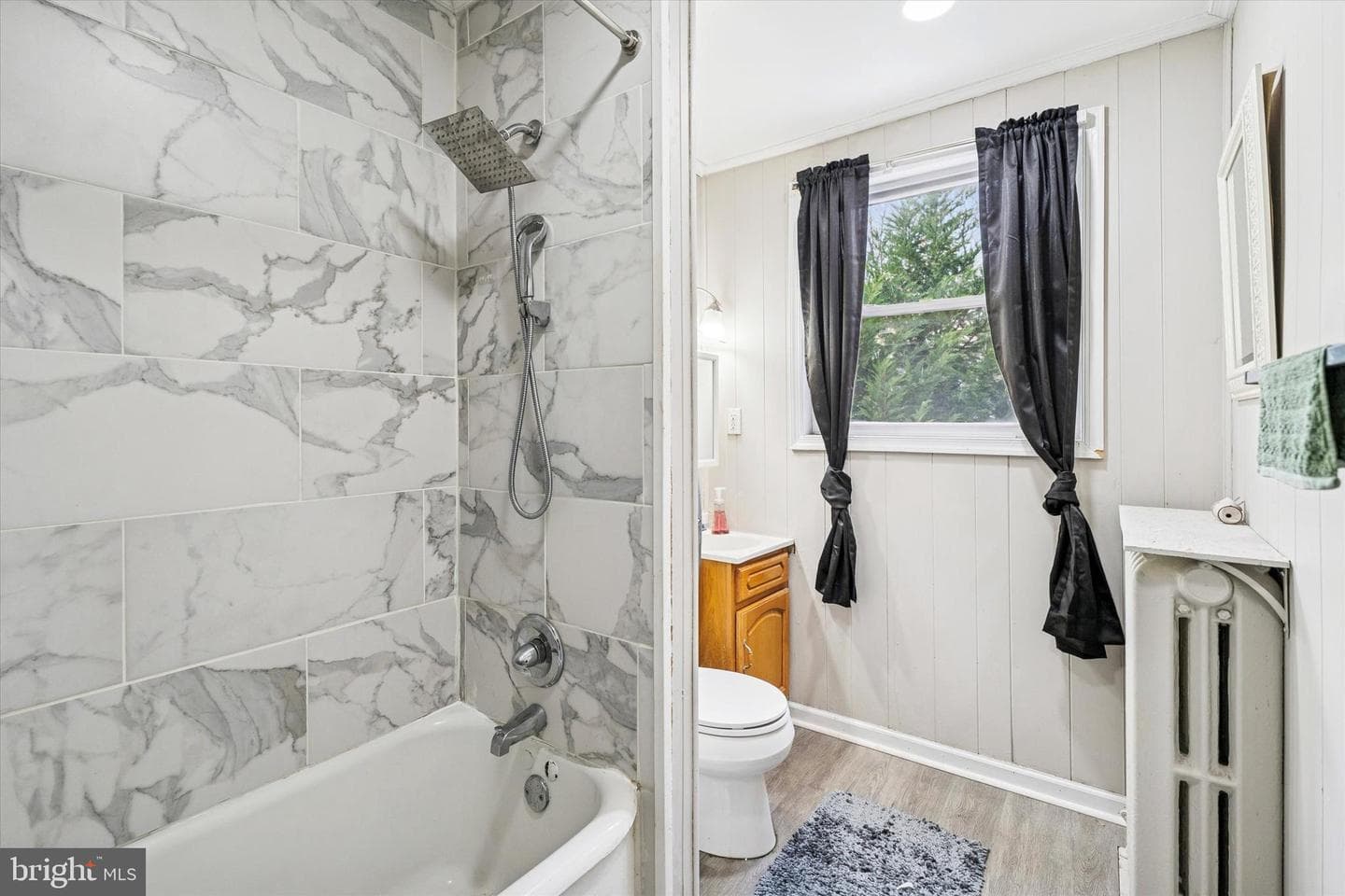 352 Carson Street photo 21