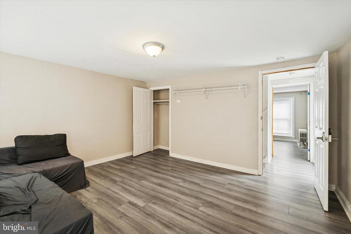 352 Carson Street photo 25