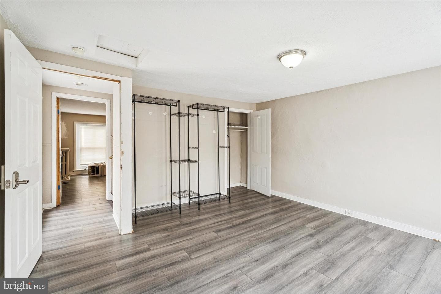 352 Carson Street photo 28