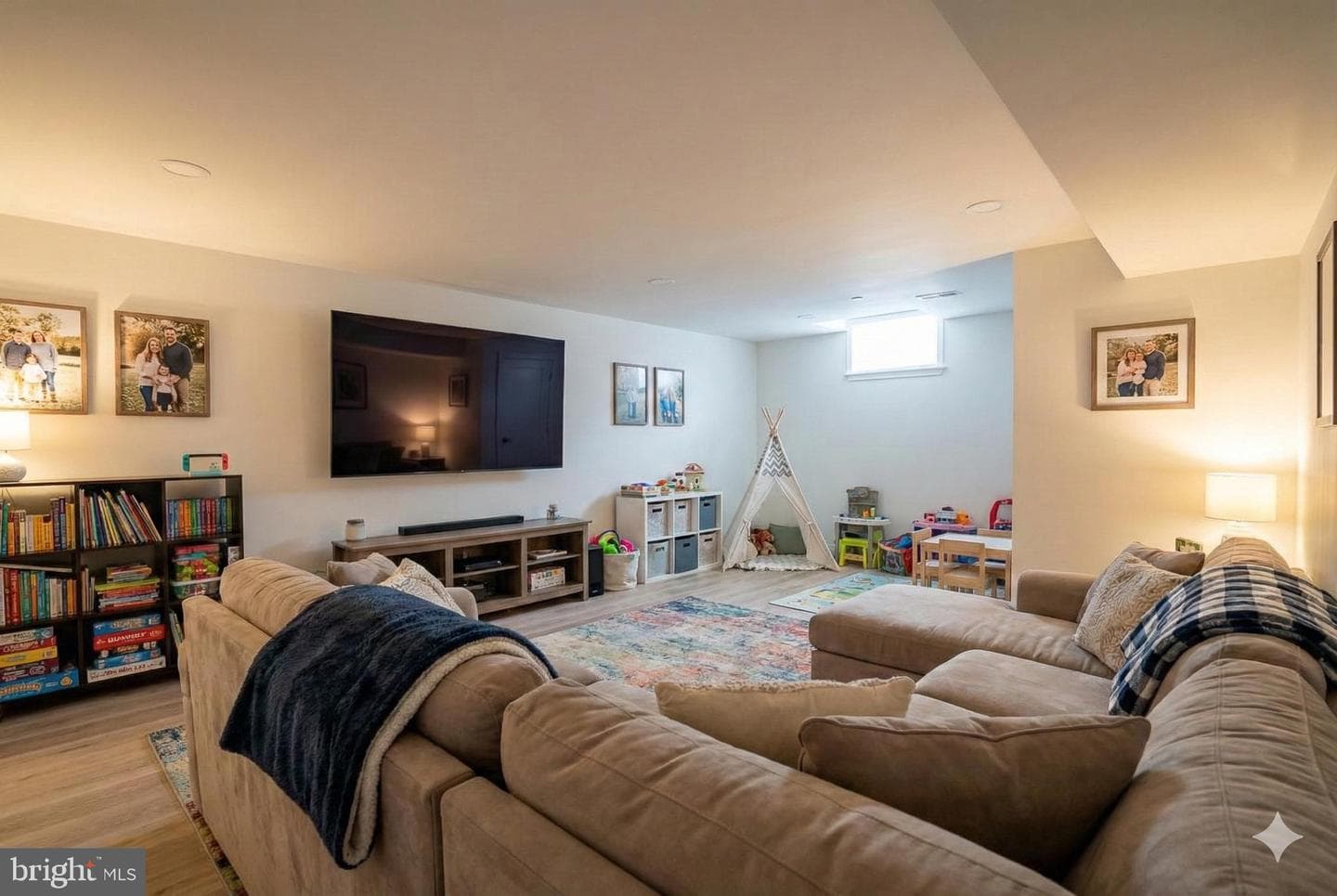 1145 Tasker Street photo 45
