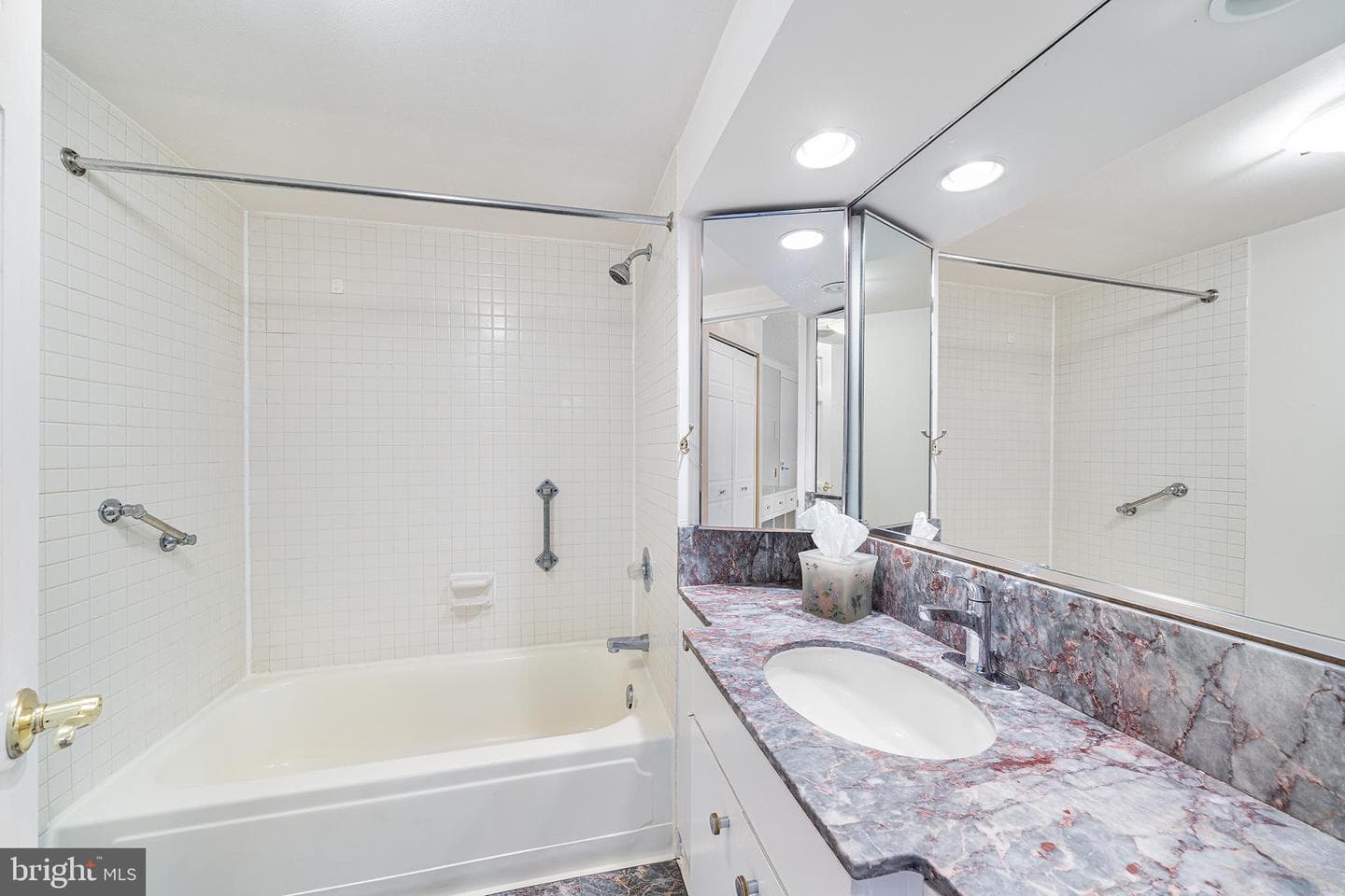 1326 Spruce Street #1701 And G44 photo 23