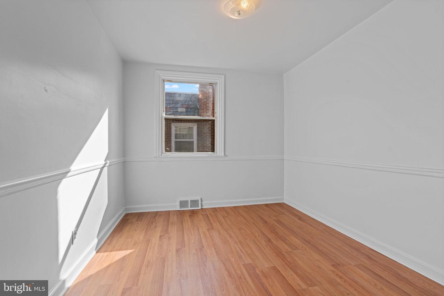 1230 Glenview Street photo 18