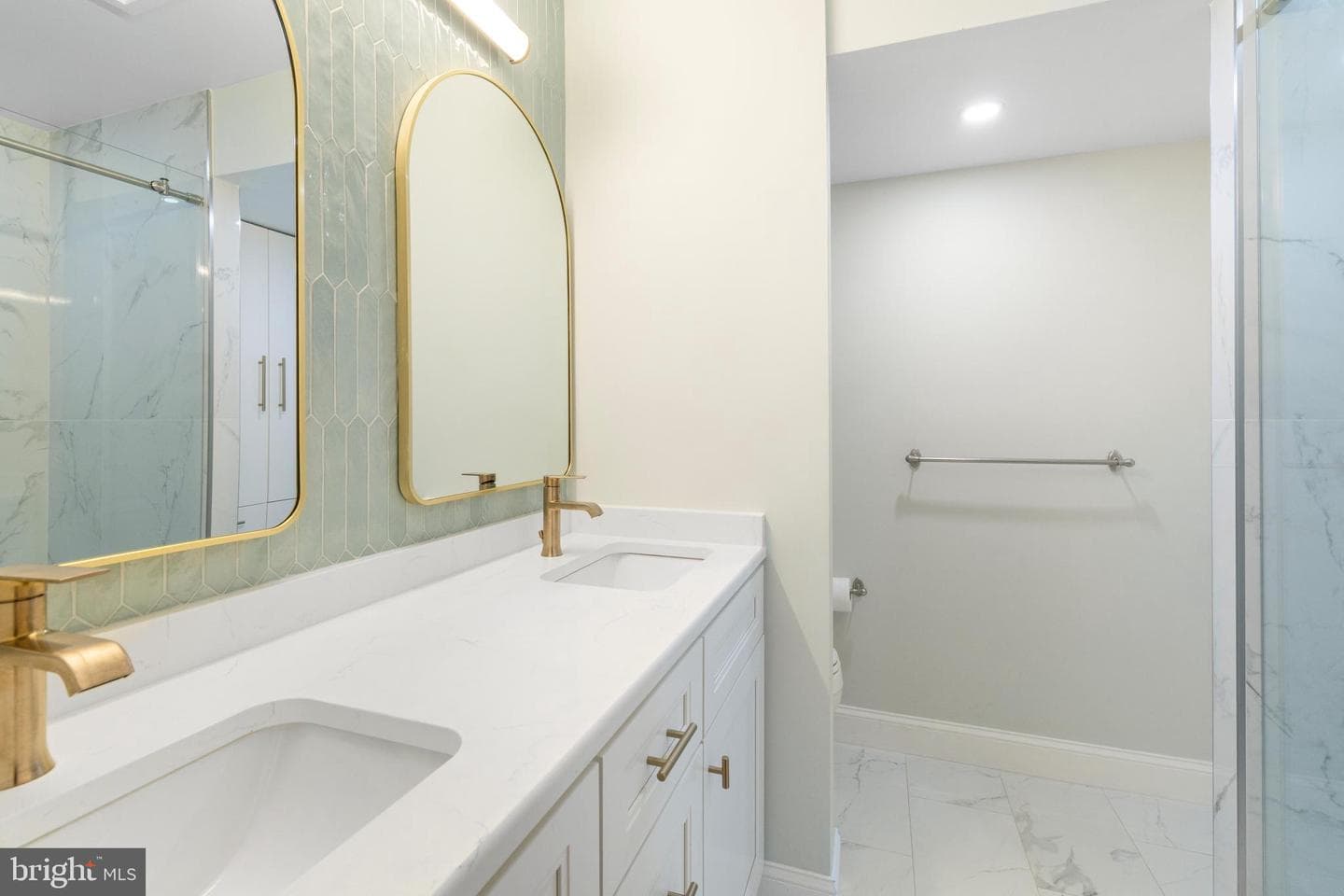 427 Shawmont Avenue #c photo 12