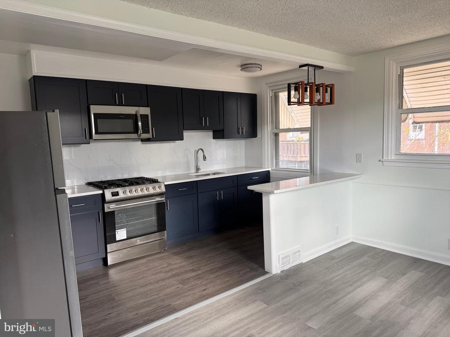 4563 Tudor Street photo 1