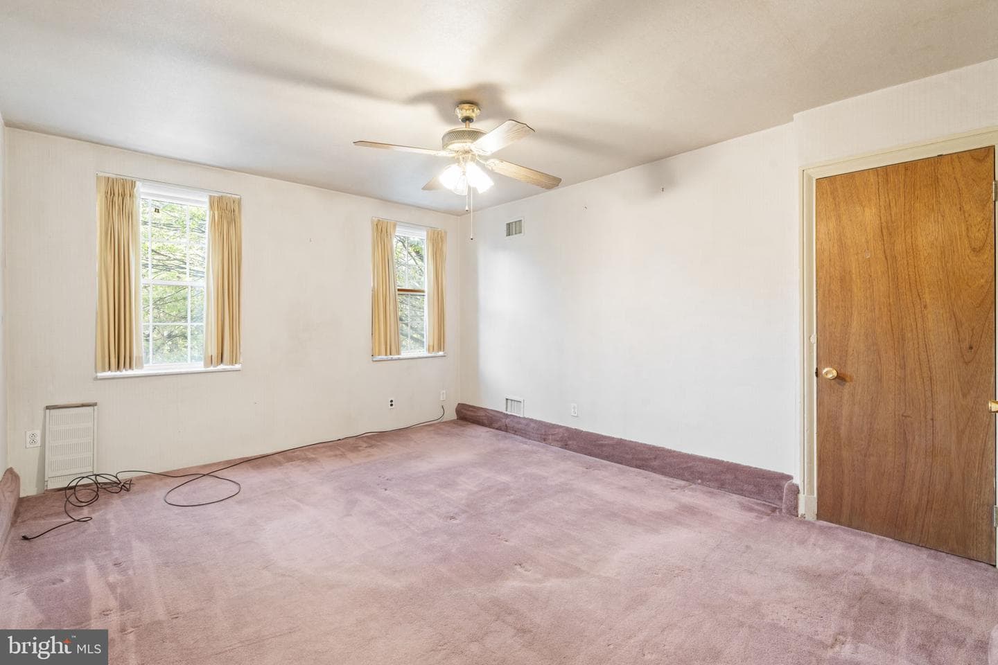 607 Catharine Street photo 17