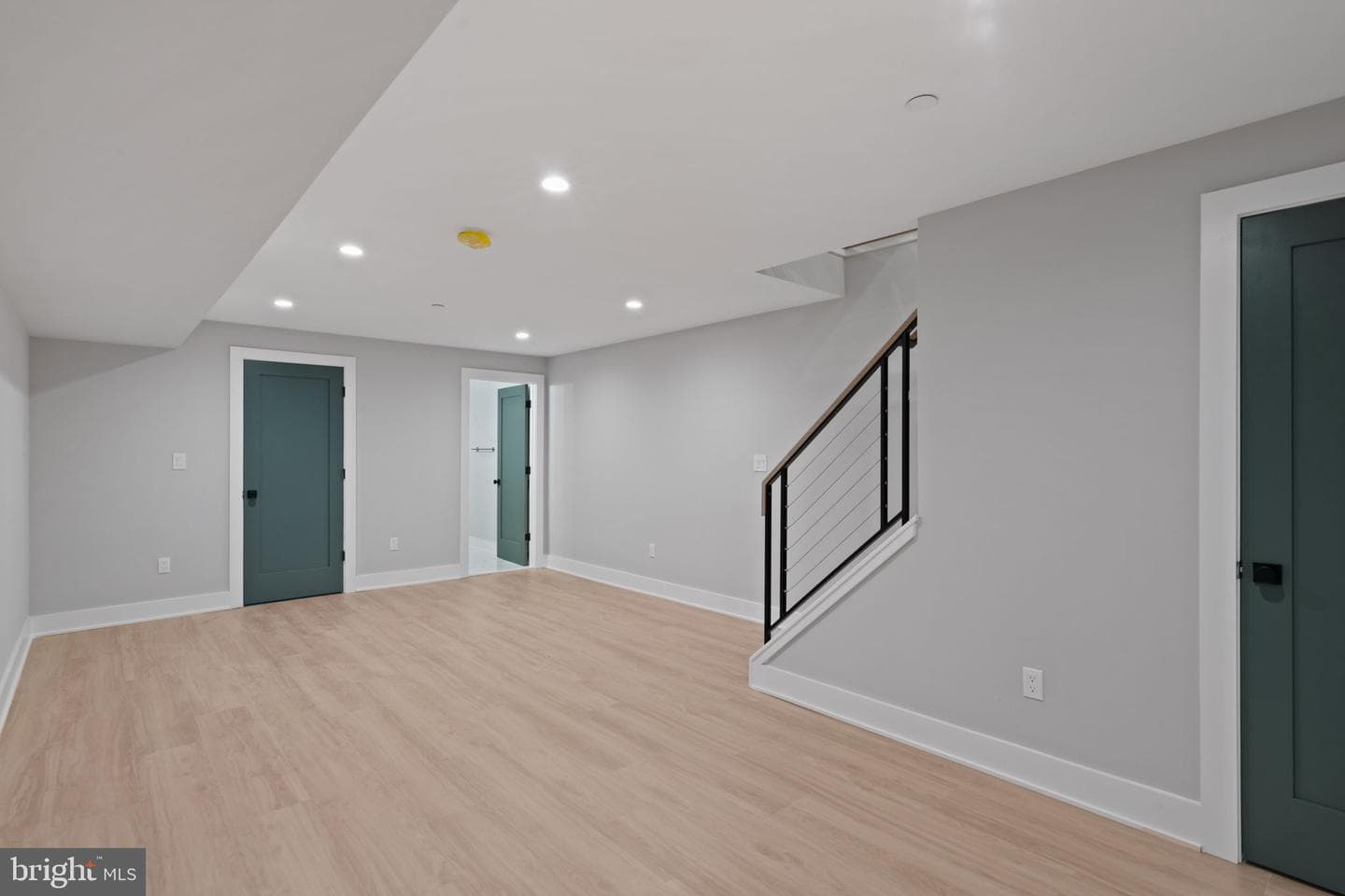 1125 Crease Street photo 22