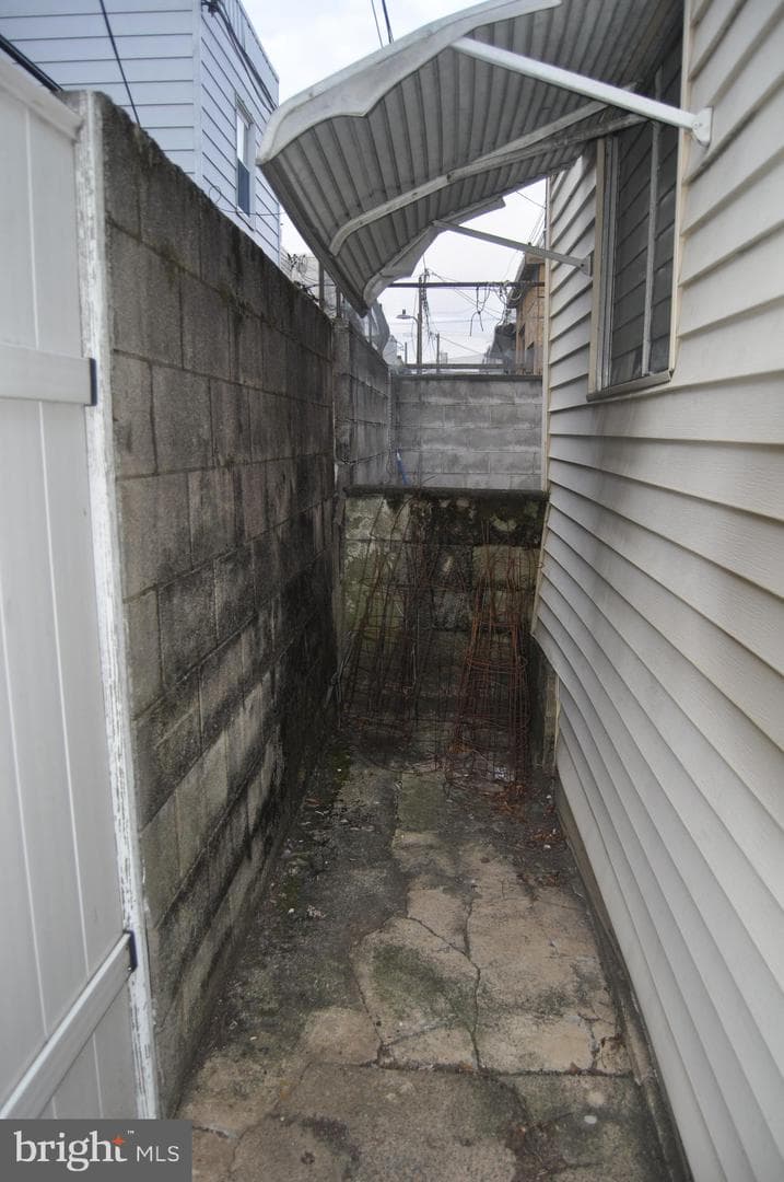 2630 S Hutchinson Street photo 30