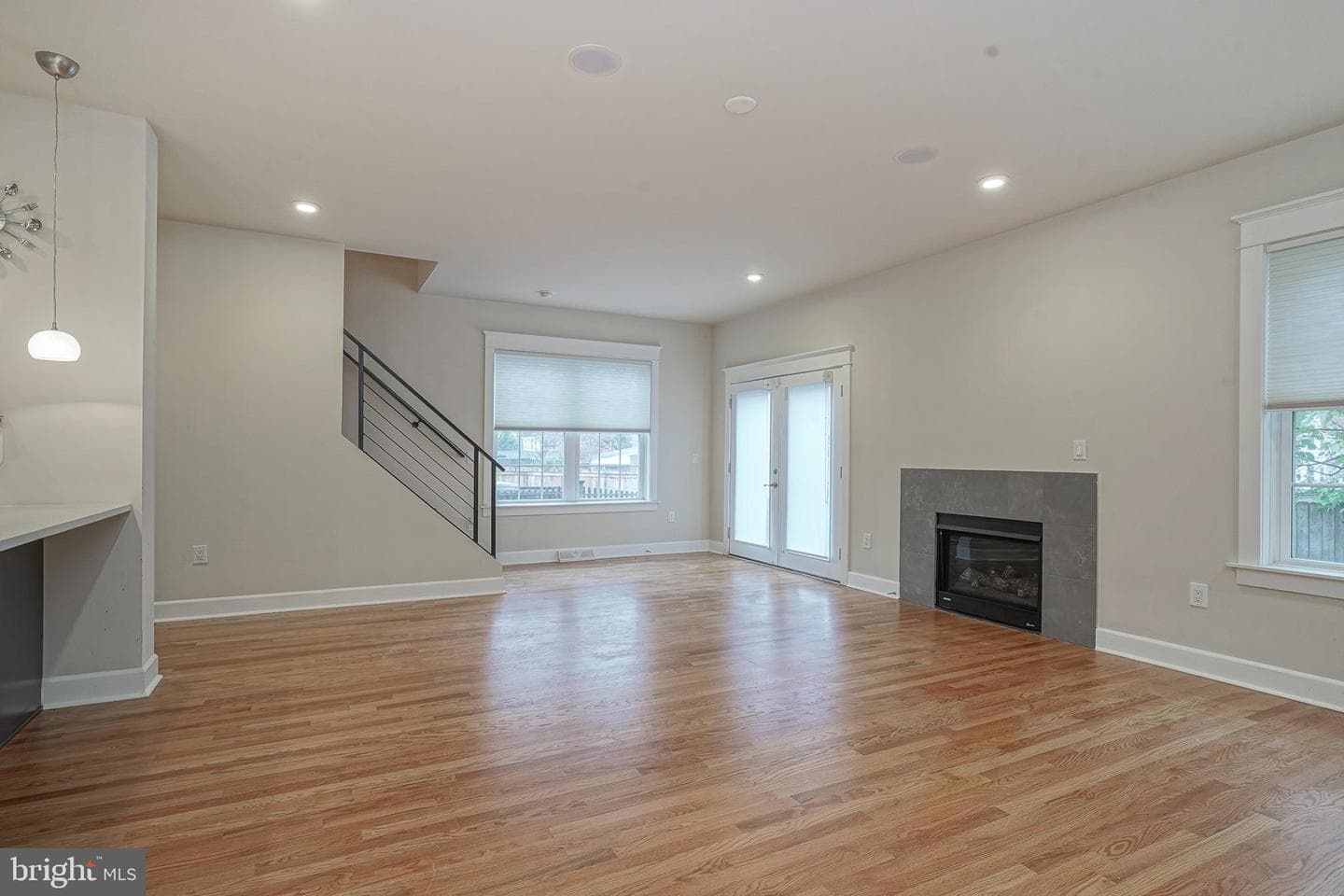 538 Leverington Avenue #c photo 12