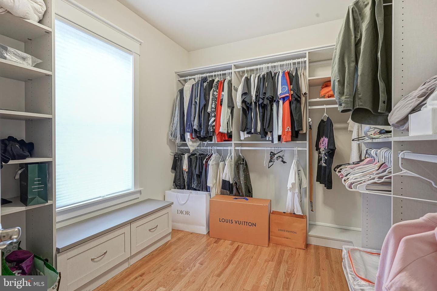 538 Leverington Avenue #c photo 29