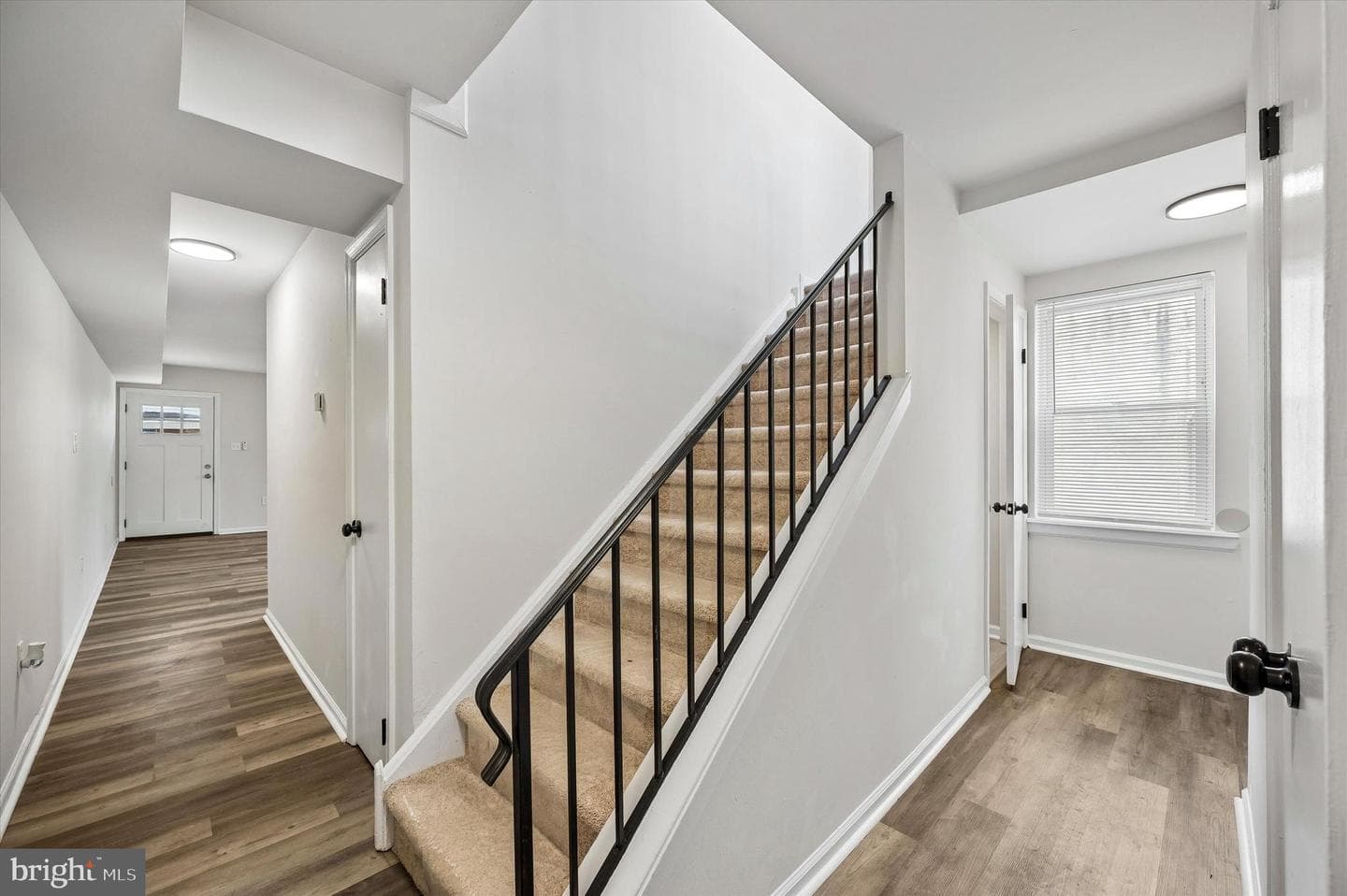 5943 Race Street photo 7