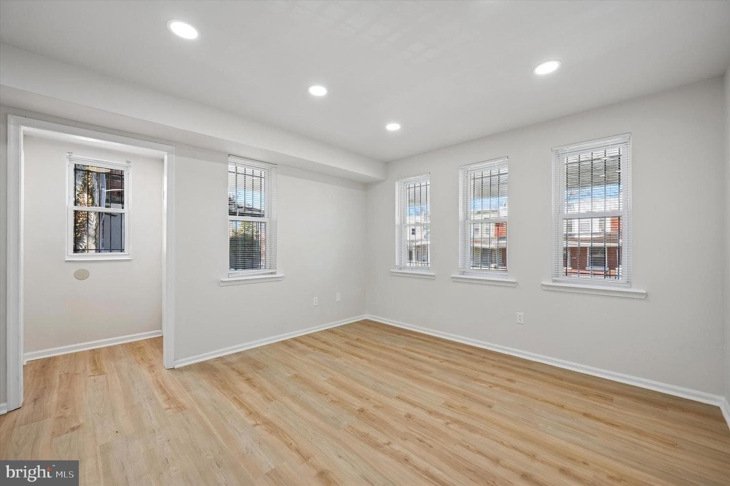 5314 Wyalusing Avenue photo 3