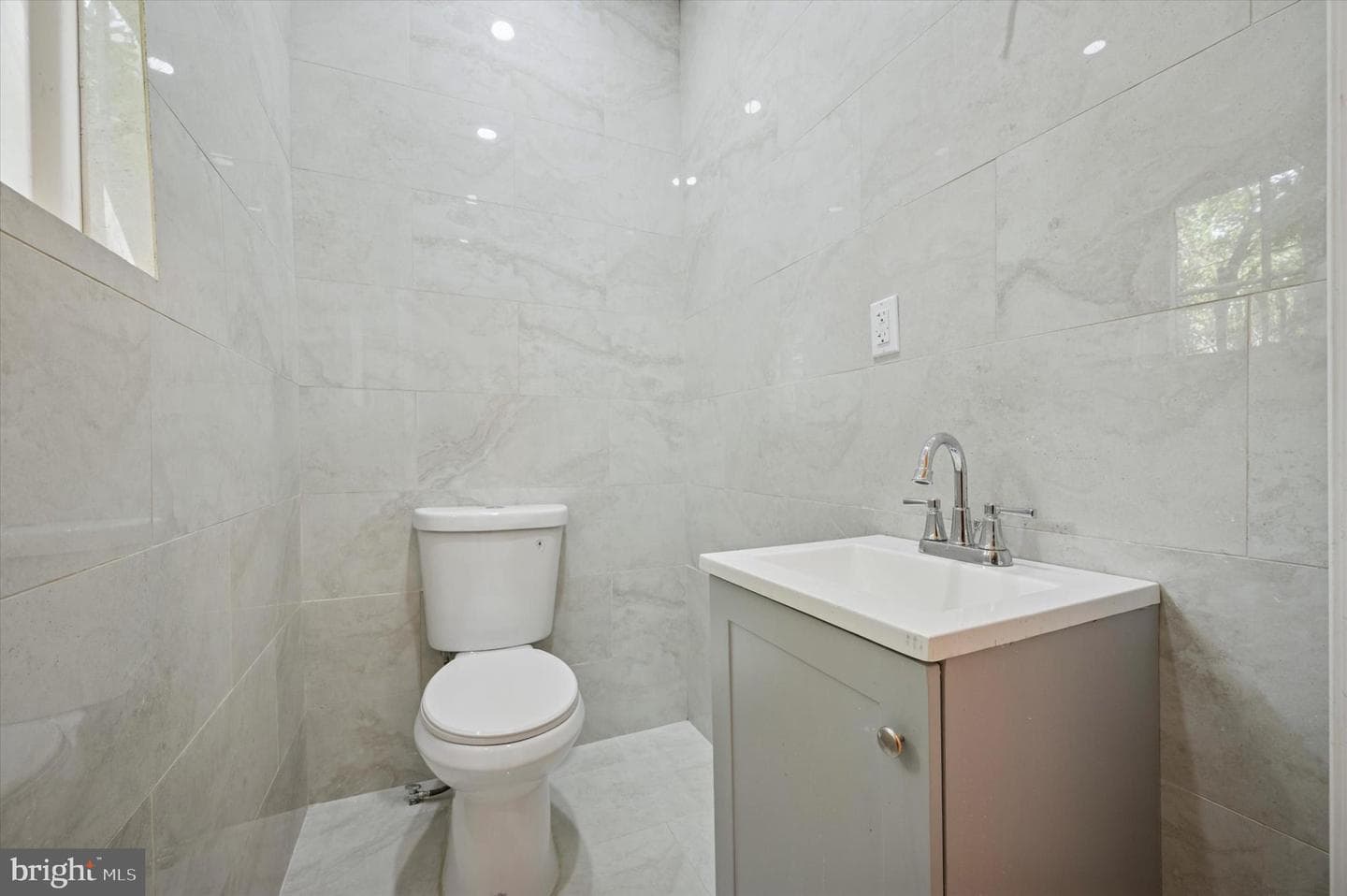 6212 Callowhill Street photo 9