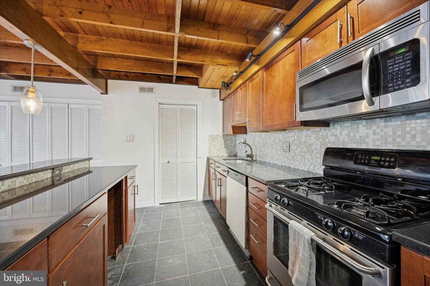 844 N 29th Street #106 photo 18