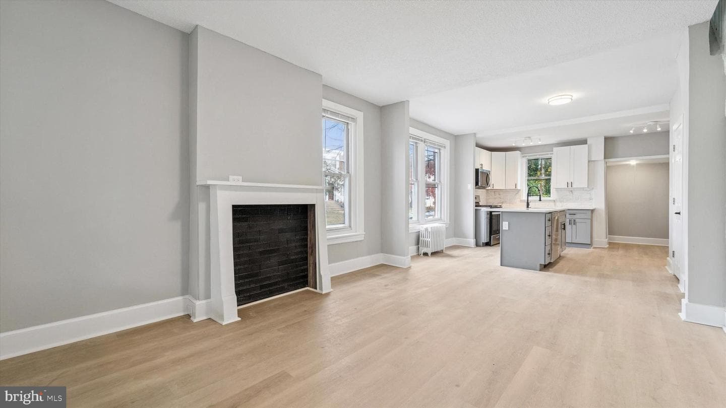 1201 S Millick Street photo 4