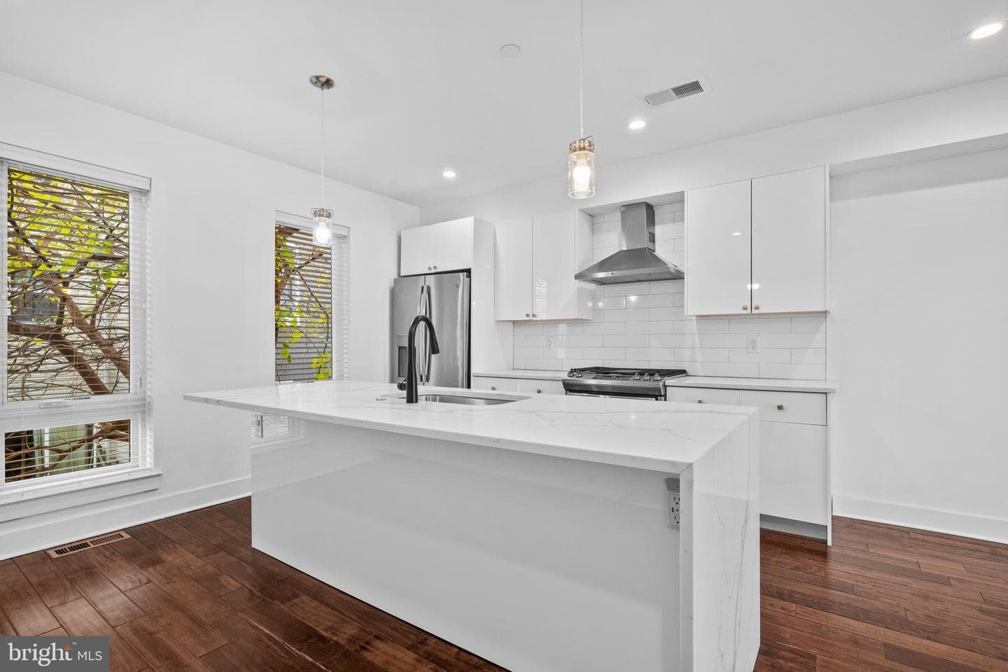 1807 Blair Street photo 16