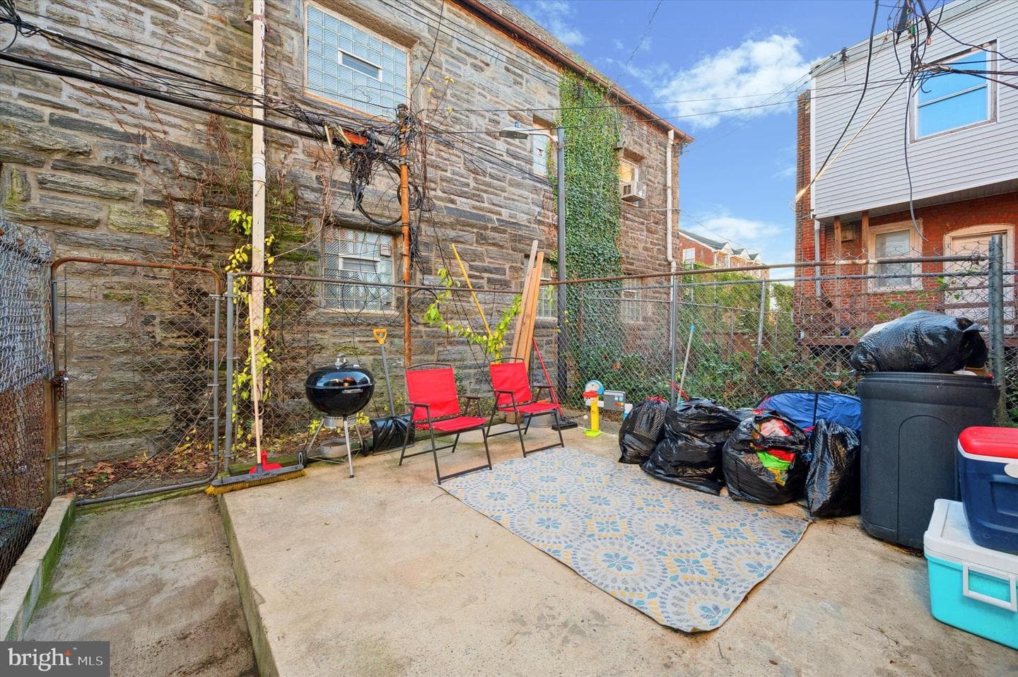 112 E Albanus Street photo 14
