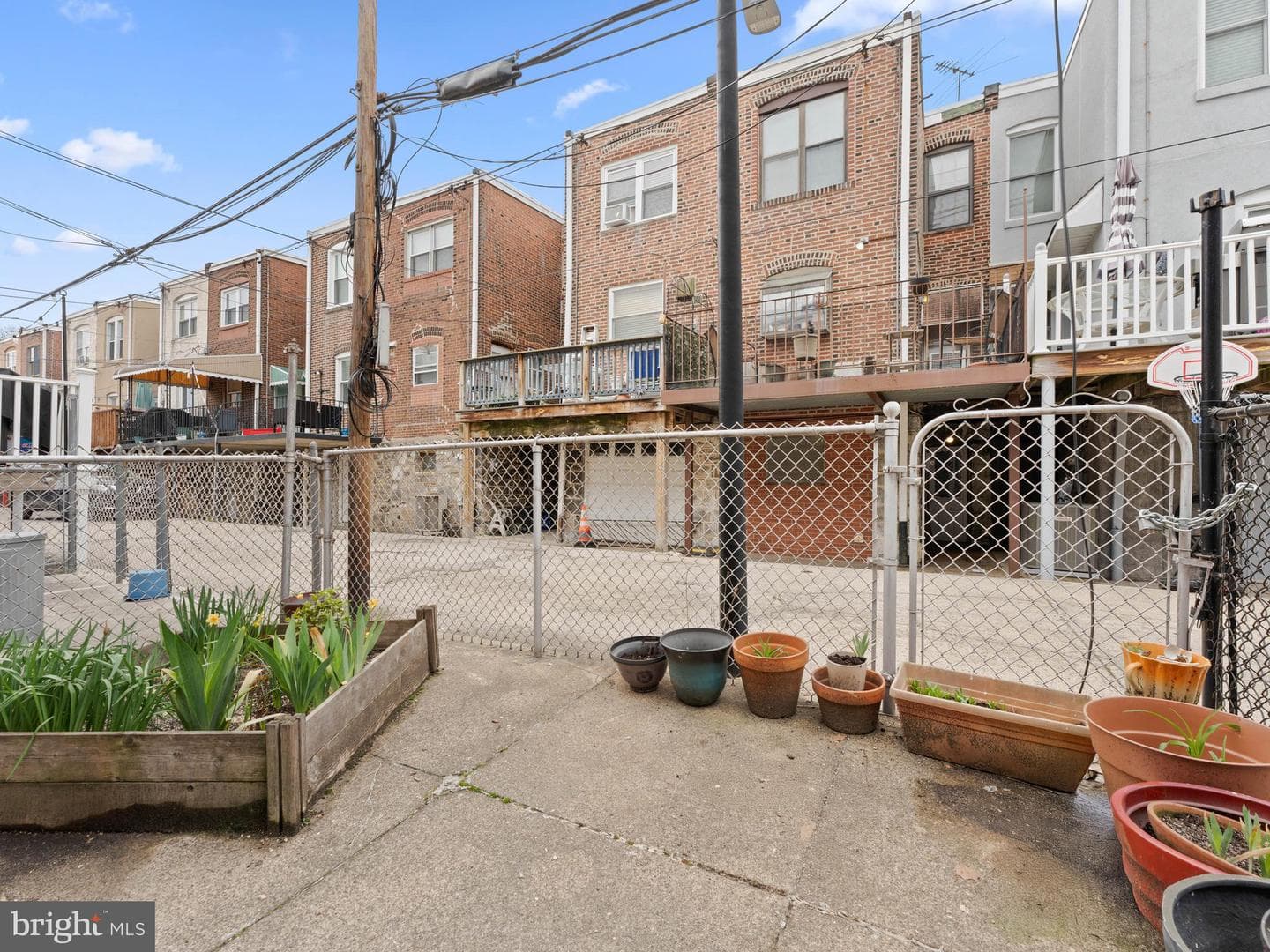 2833 S 12th Street photo 22