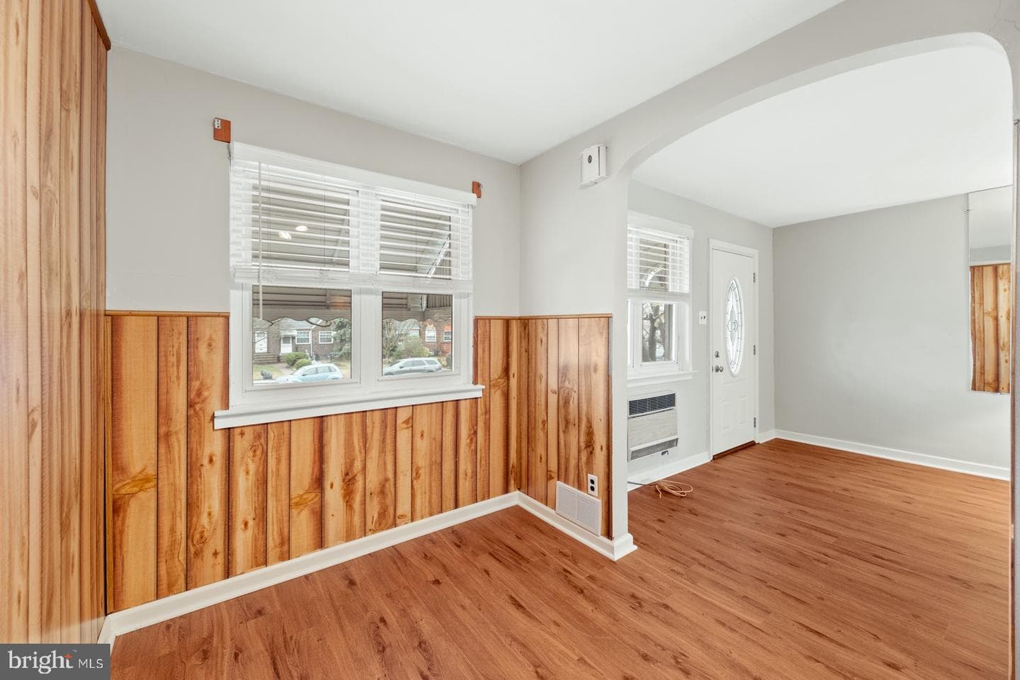 1629 E Comly Street photo 11