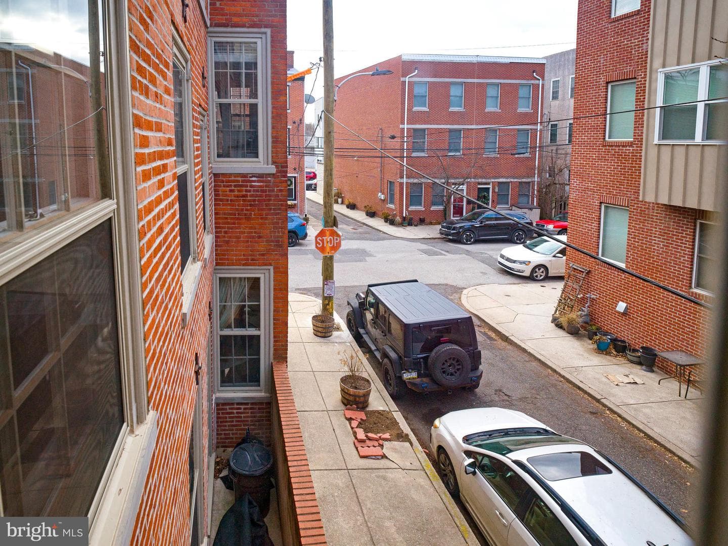 223 Carpenter Street photo 10