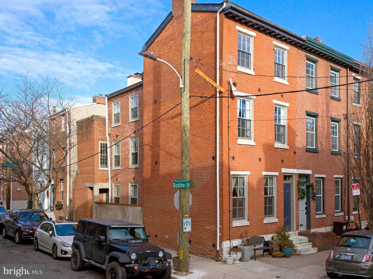 223 Carpenter Street photo 2