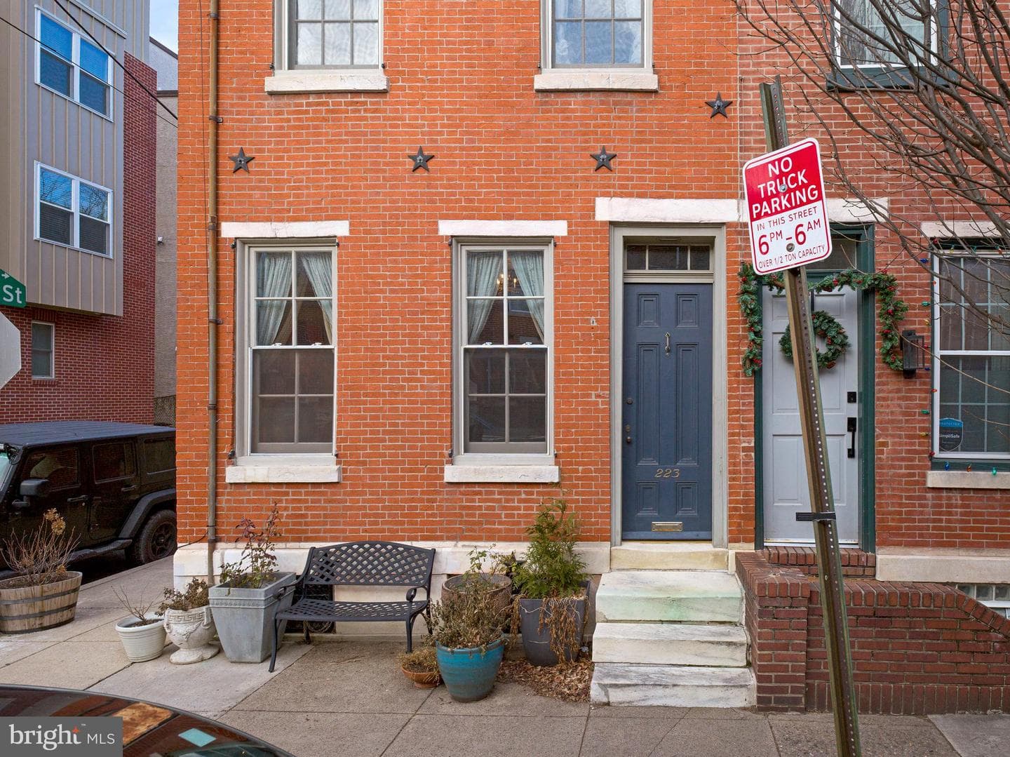 223 Carpenter Street photo 3