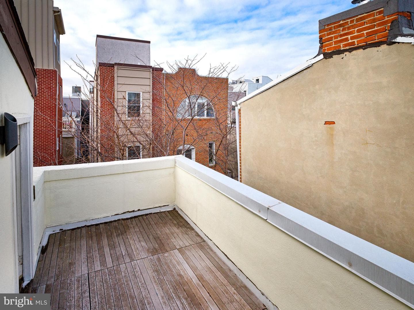 223 Carpenter Street photo 35