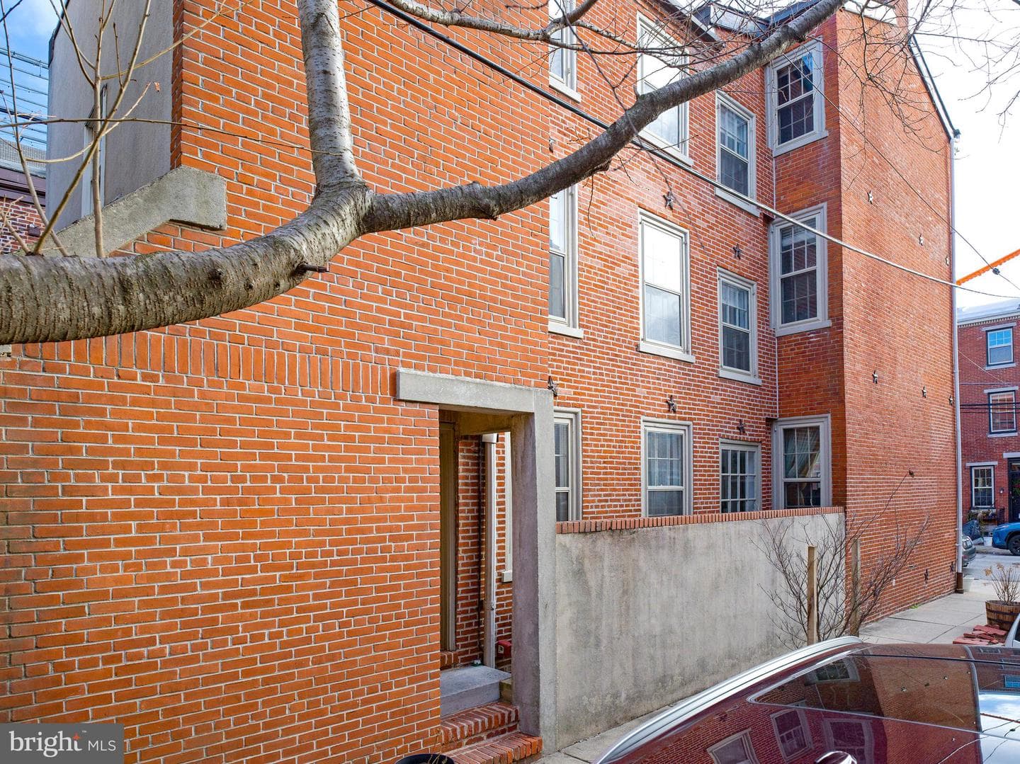 223 Carpenter Street photo 7