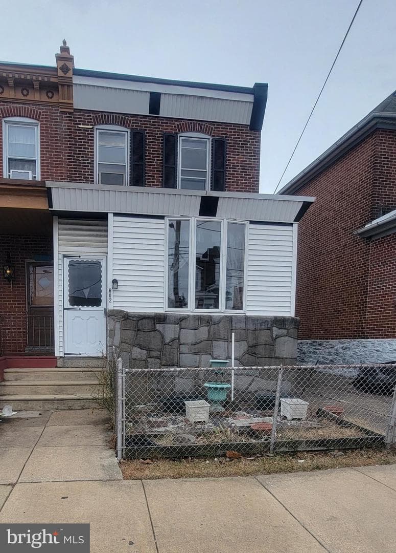 602 Magee Avenue photo 1