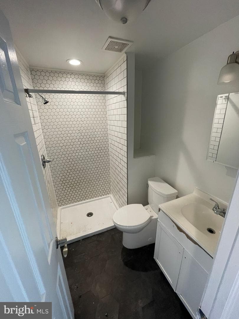 4509 Laird Street photo 13