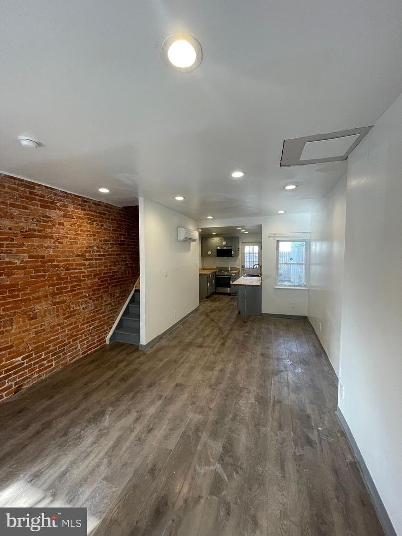 4509 Laird Street, Philadelphia