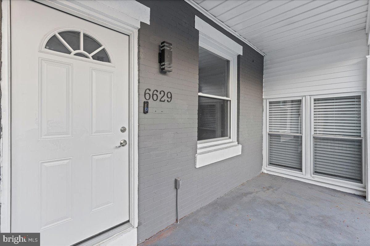 6629 Ross Street, Philadelphia