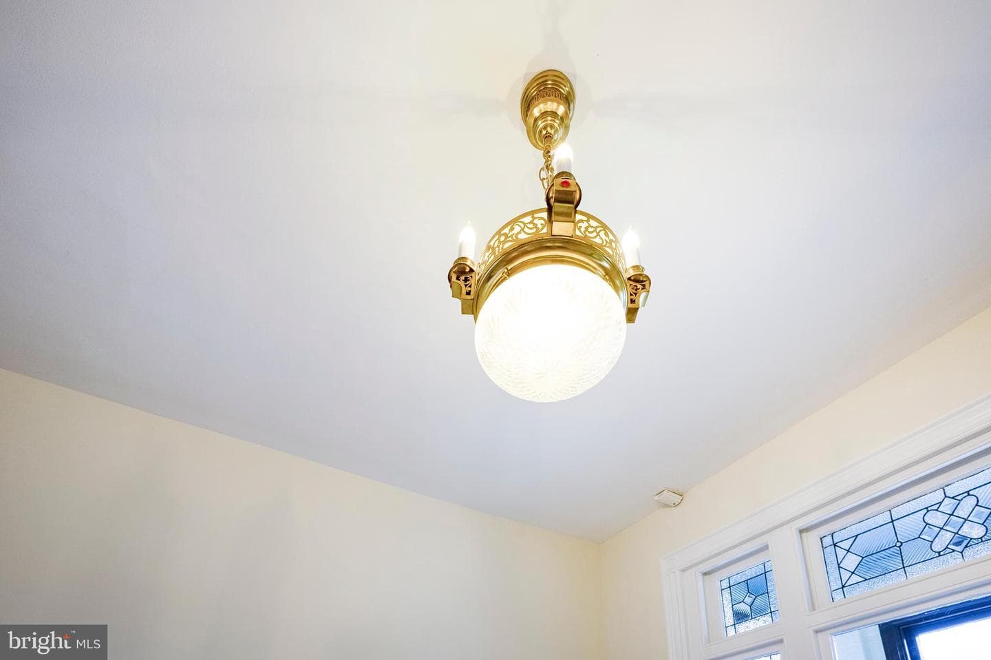3709 Midvale Avenue photo 9