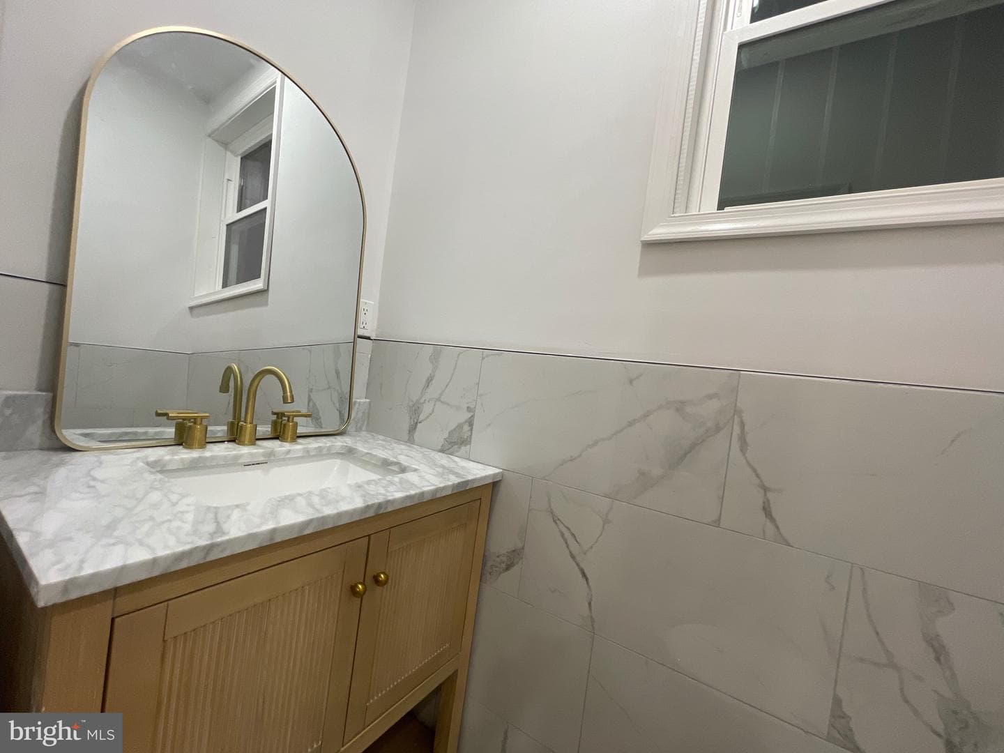 5342 N Broad Street photo 13