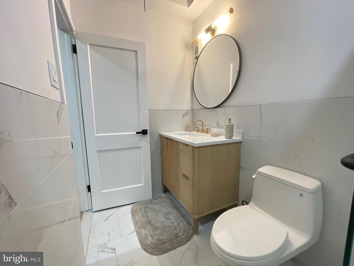 5342 N Broad Street photo 21