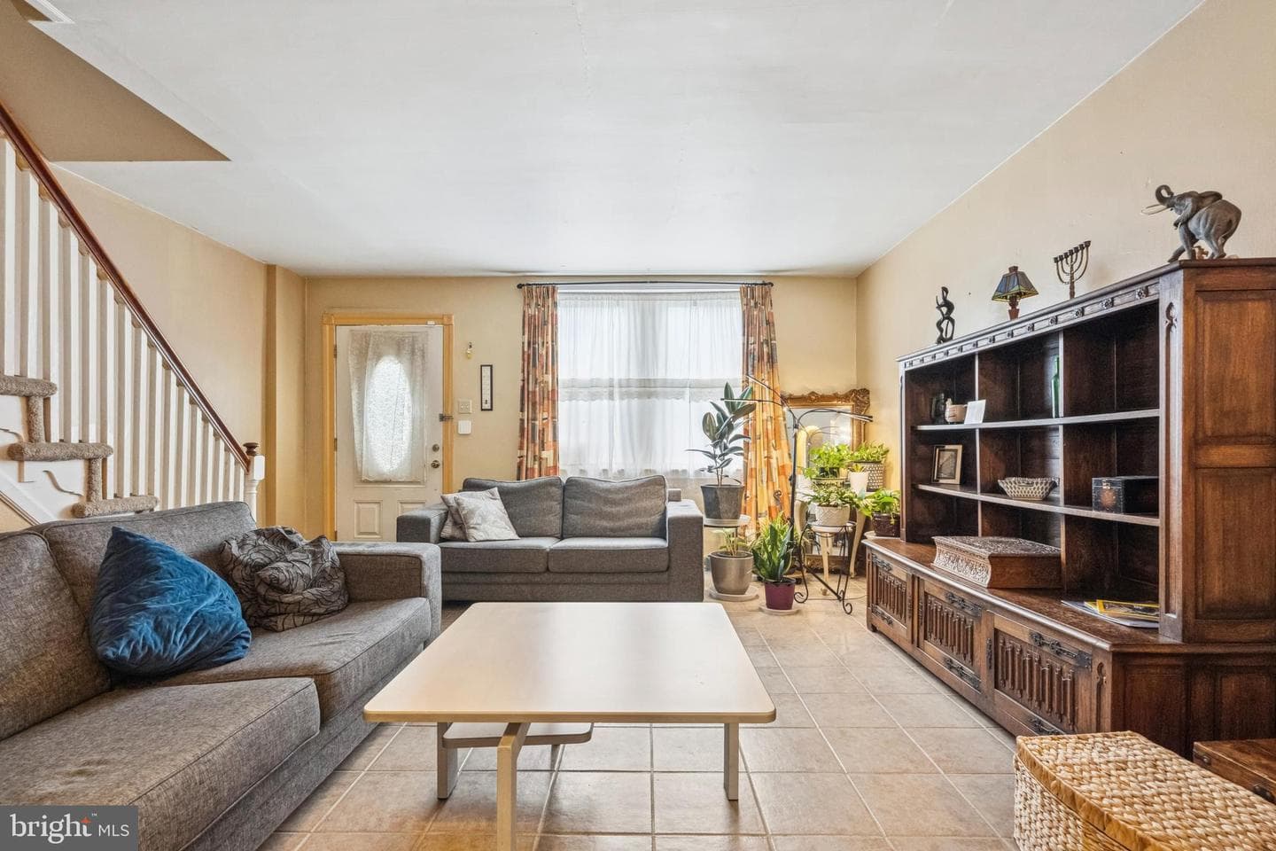 5437 Charles Street photo 3