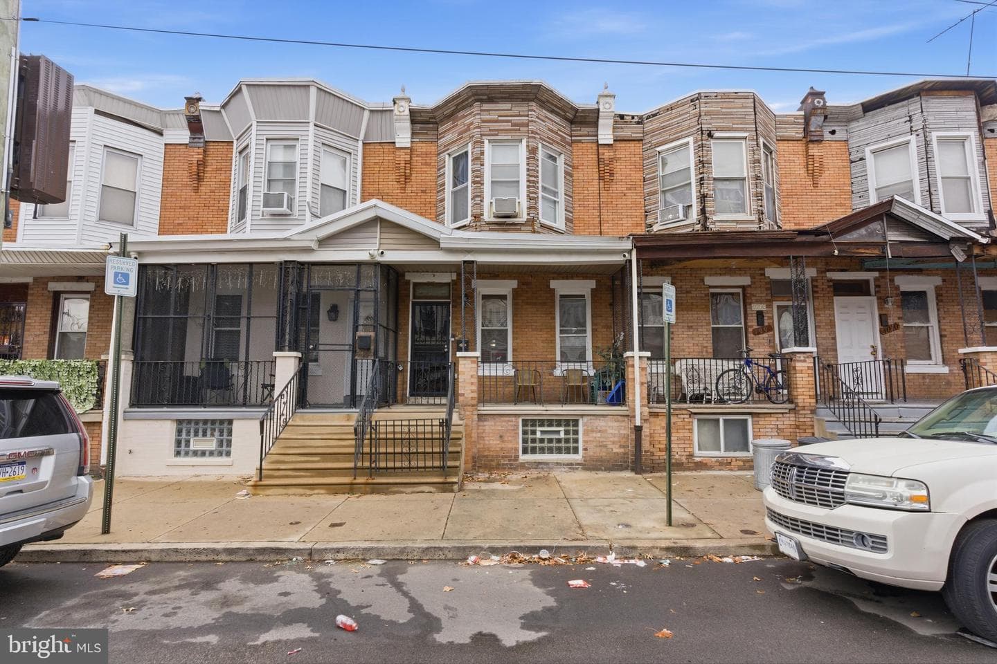 4006 N Marshall Street photo 1