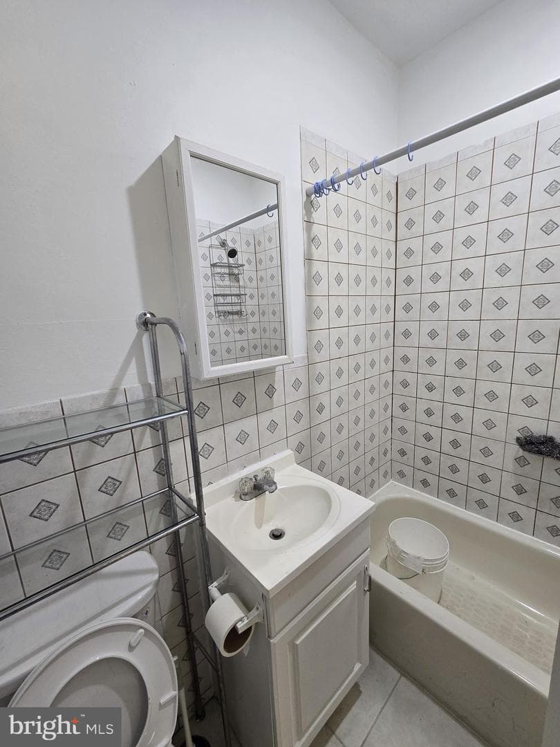 1009 W Susquehanna Avenue photo 8