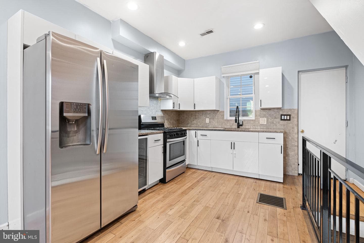 4206 Westminster Avenue photo 4