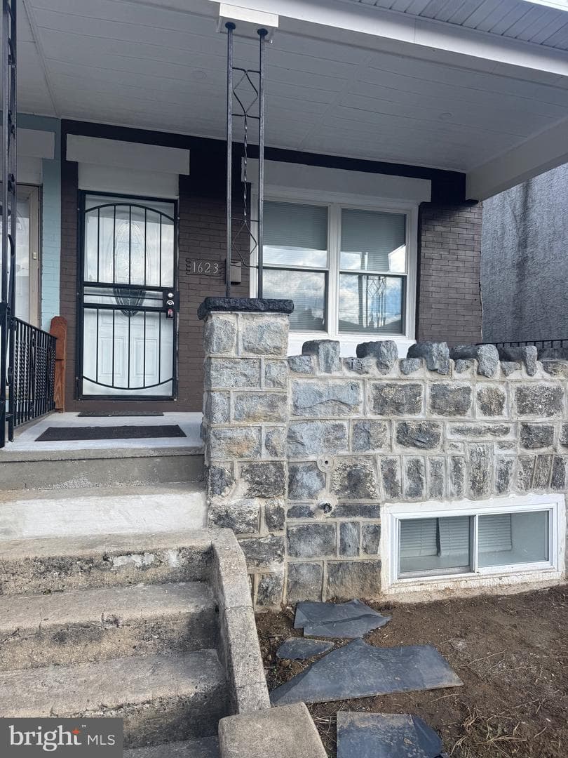 1623 N 61st Street photo 4