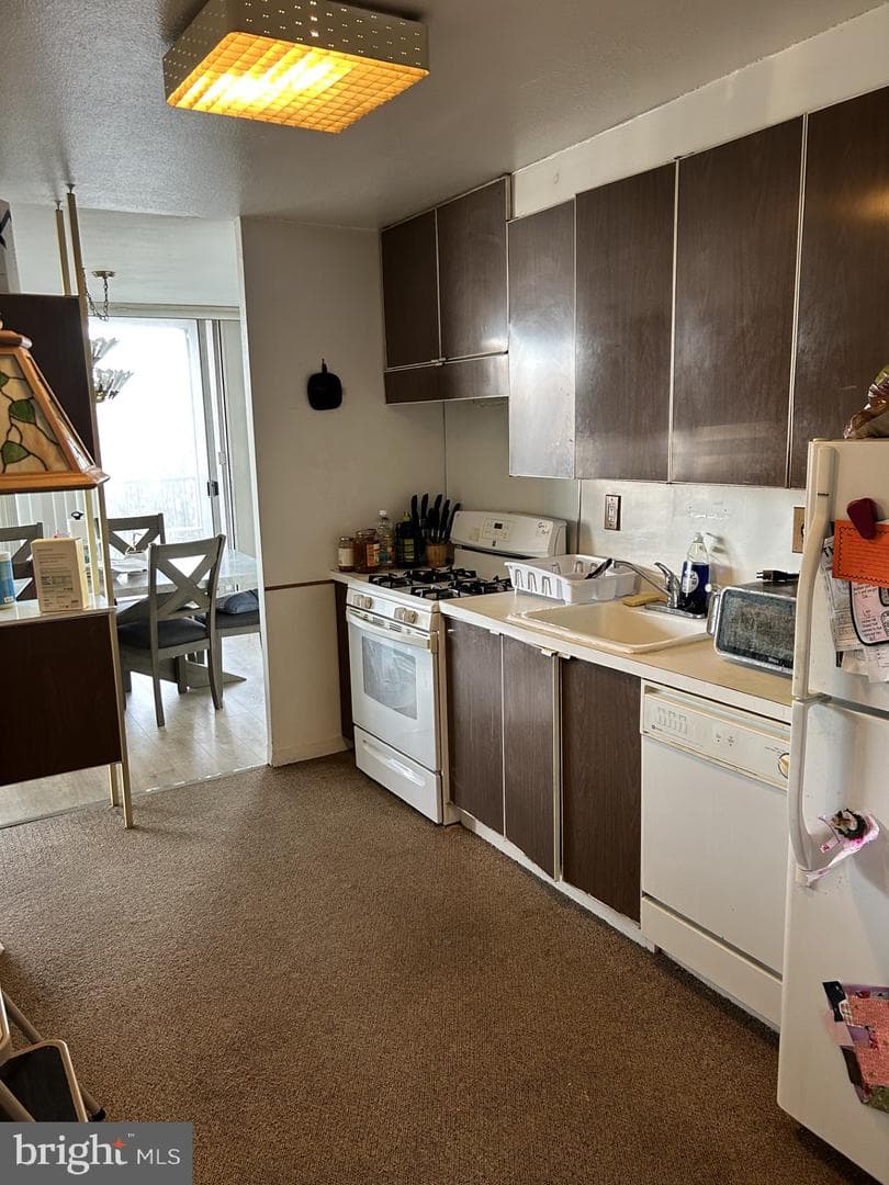 3900 Ford Road #6b photo 6
