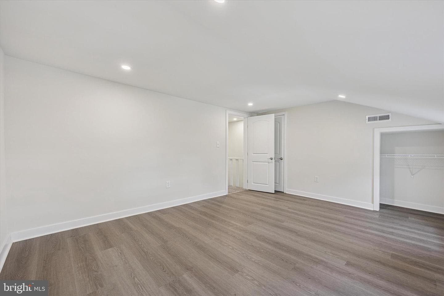 4666 Canton Street photo 26
