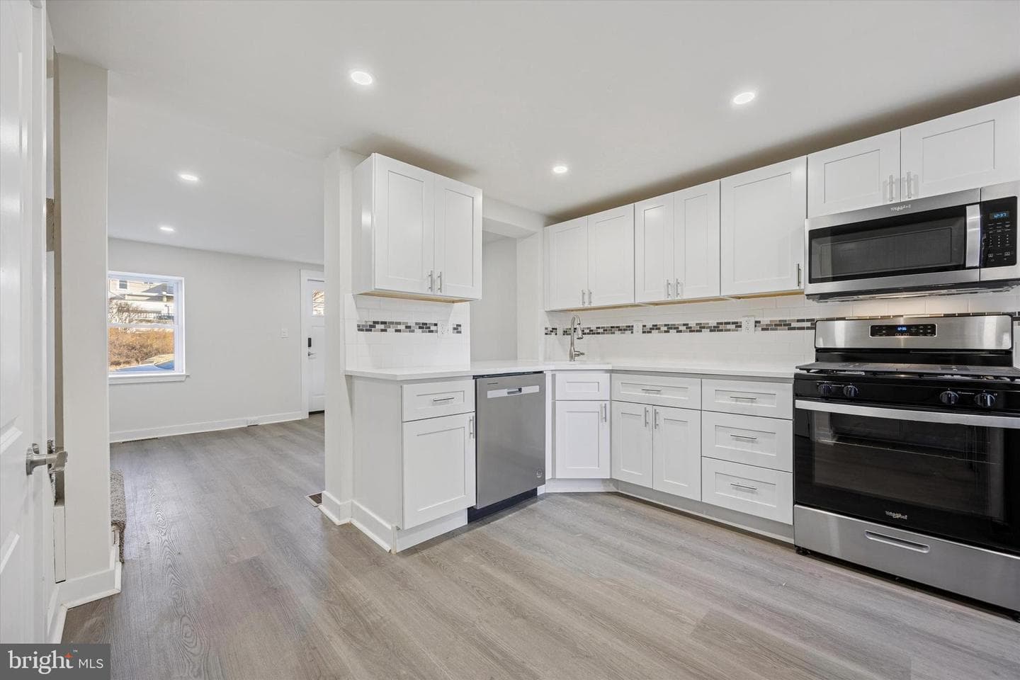 4666 Canton Street photo 6