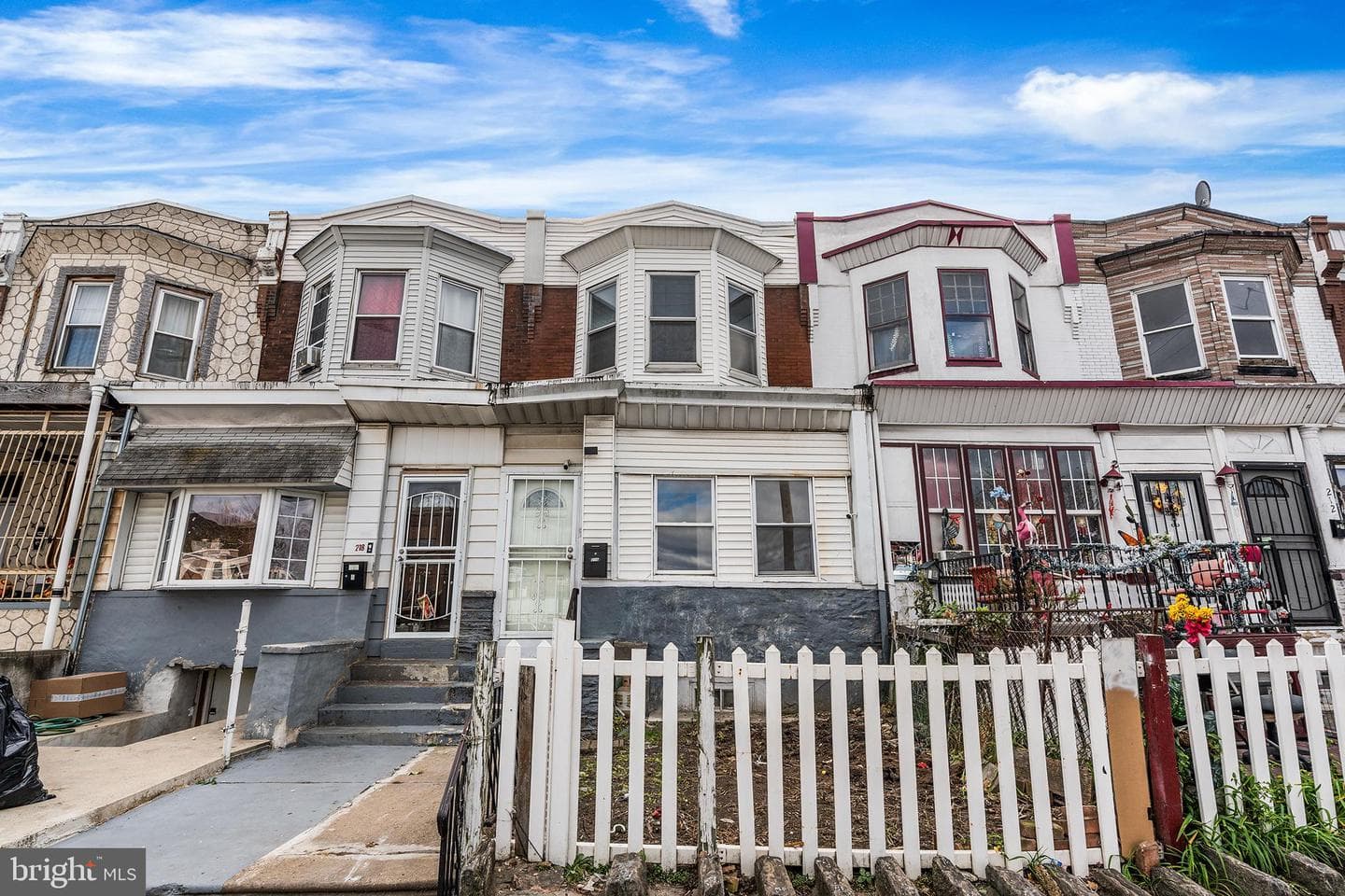 216 E Allegheny Avenue photo 3